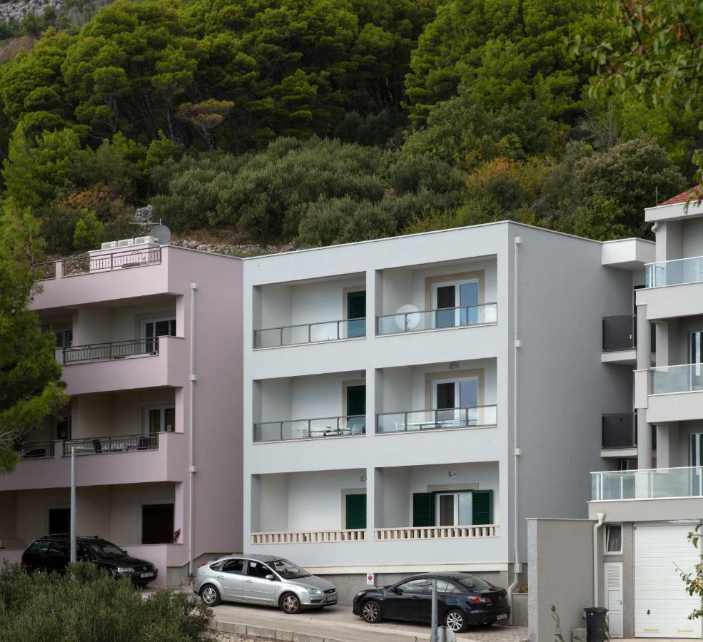 Apartment Tino เบรลา ภายนอก รูปภาพ